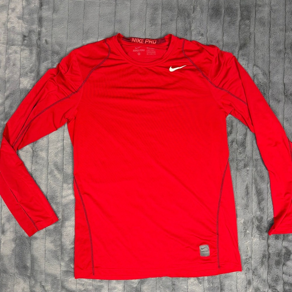 Nike Pro Dri-FIT Mens Medium Red Long Sleeve Compression Training Shirt Fitted